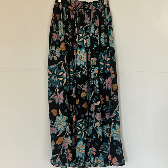 FP Movement by Free People Pants - Free people floral extra white leg pants